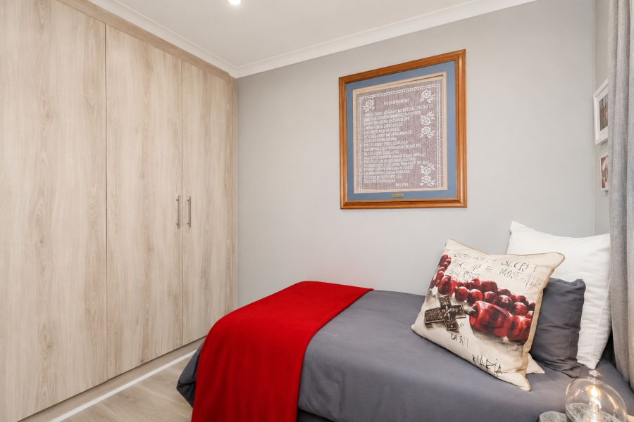2 Bedroom Property for Sale in Table View Western Cape